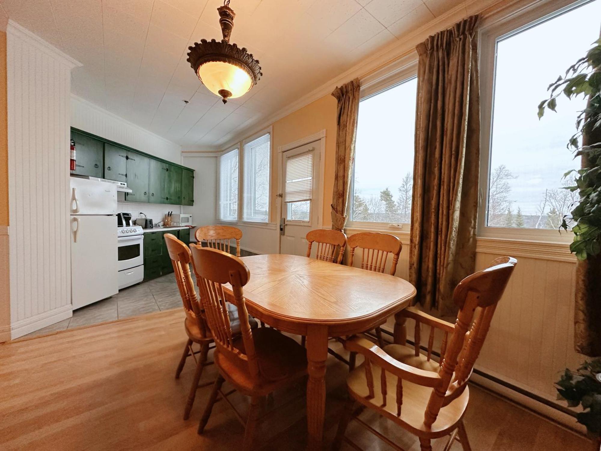 Hotel La Caravelle Baie-Comeau Buitenkant foto